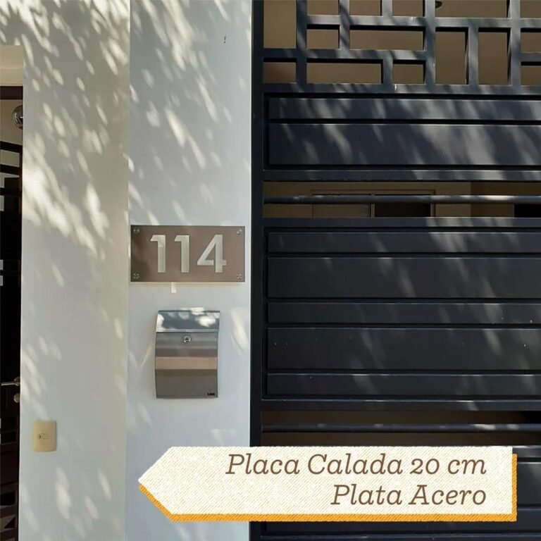 Placa Calada 20cm Plata Acero